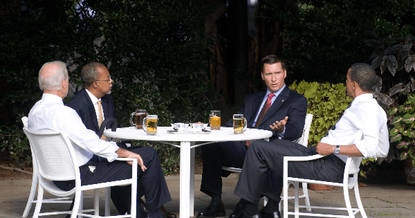 Meeting with President Obama, VP Joe Biden, Harvard Professor Henry Louis Gates Jr. and the arresting officer