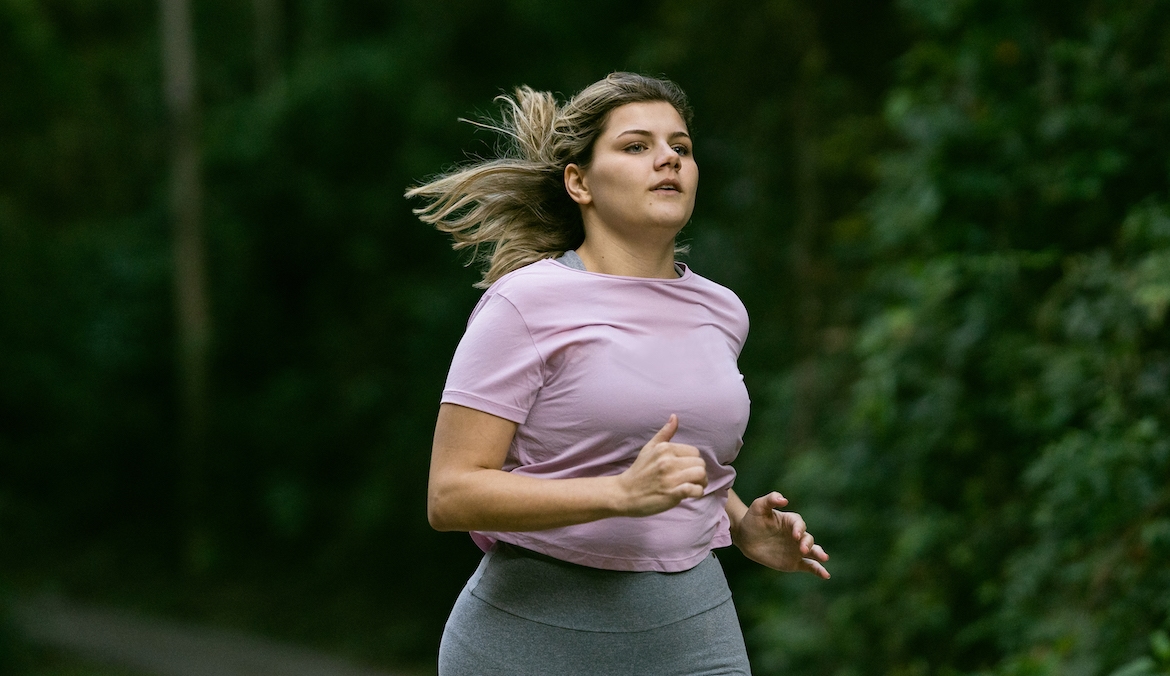 Featured image for 7 Breathable (and Comfortable) Fabrics to Keep in Your Closet—Plus 4 to Avoid