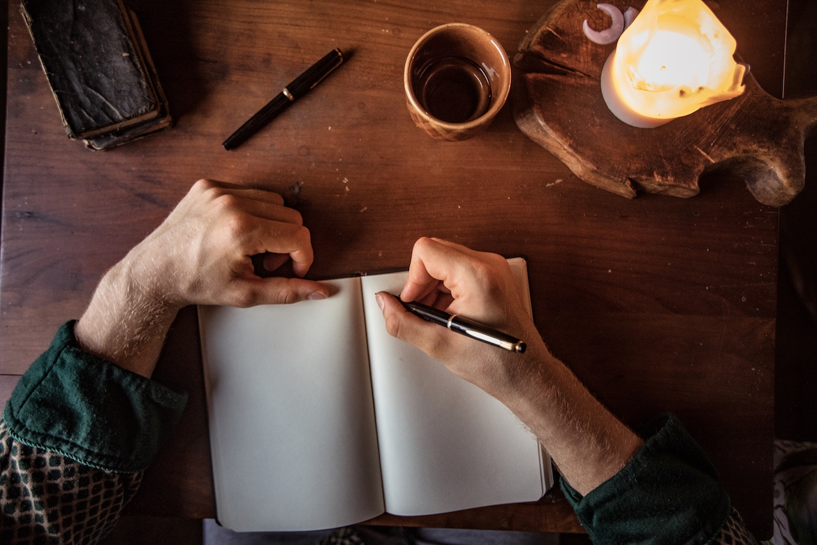 Featured image for 'I Practiced Media Deprivation for a Week—Here's How It Changed My Relationship With the Information I Consume'