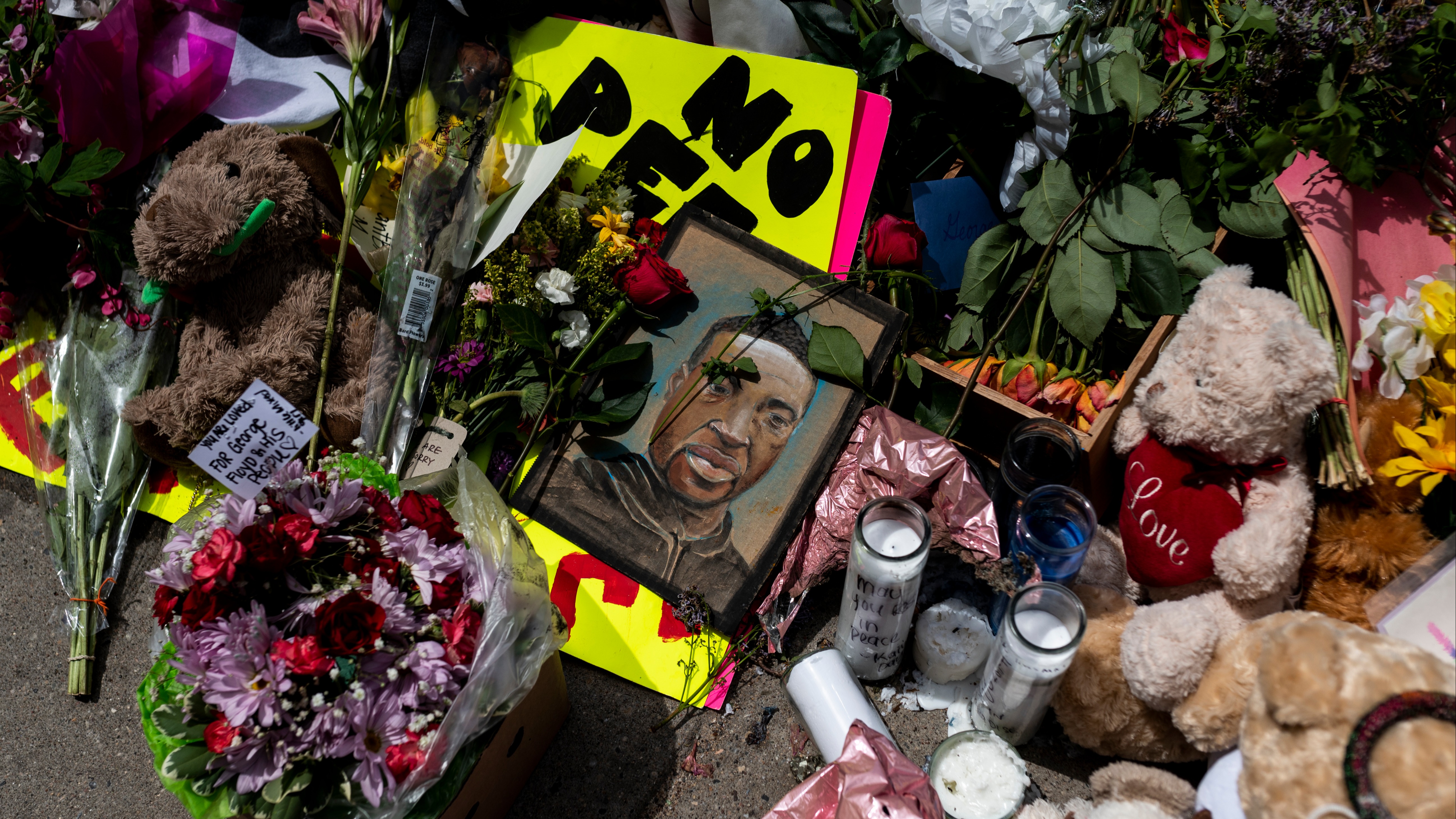 Photo of memorial to George Floyd