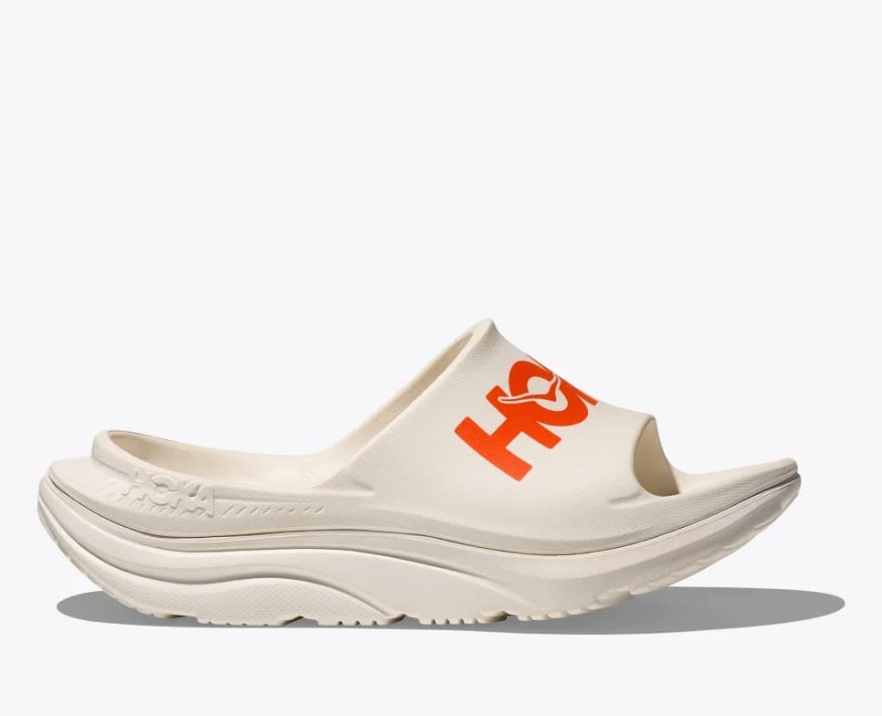 Best recovery slide: HOKA Ora Athletic Slide