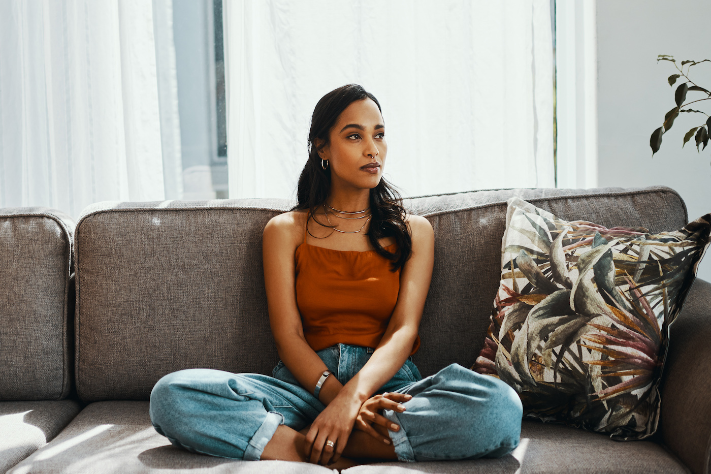 Featured image for How To Dehumidify a Room Naturally—And Keep It That Way