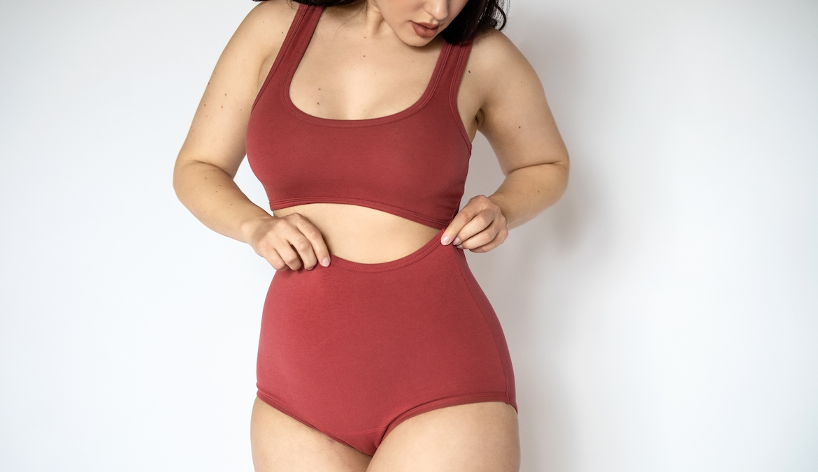 Featured image for What It Means When Your Vagina Smells Fishy, Metallic, or Just Plain Funky After Your Period