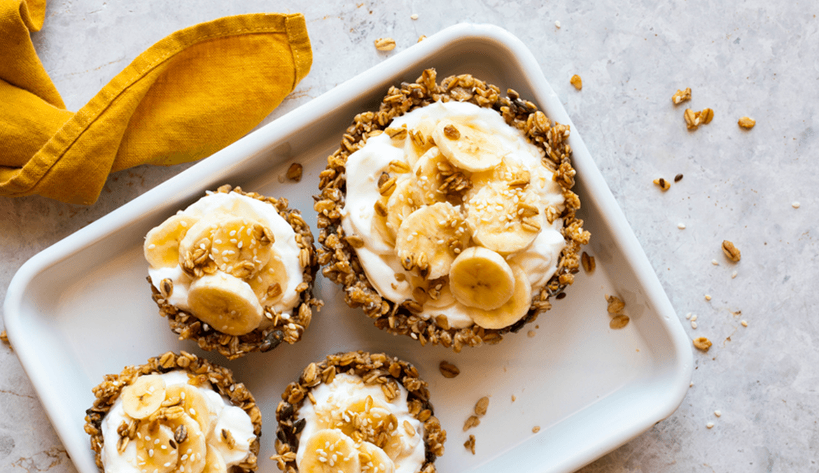 Featured image for This 2-Ingredient Breakfast Is a 'Match Made in Gut Health Heaven,' Says a Dietitian
