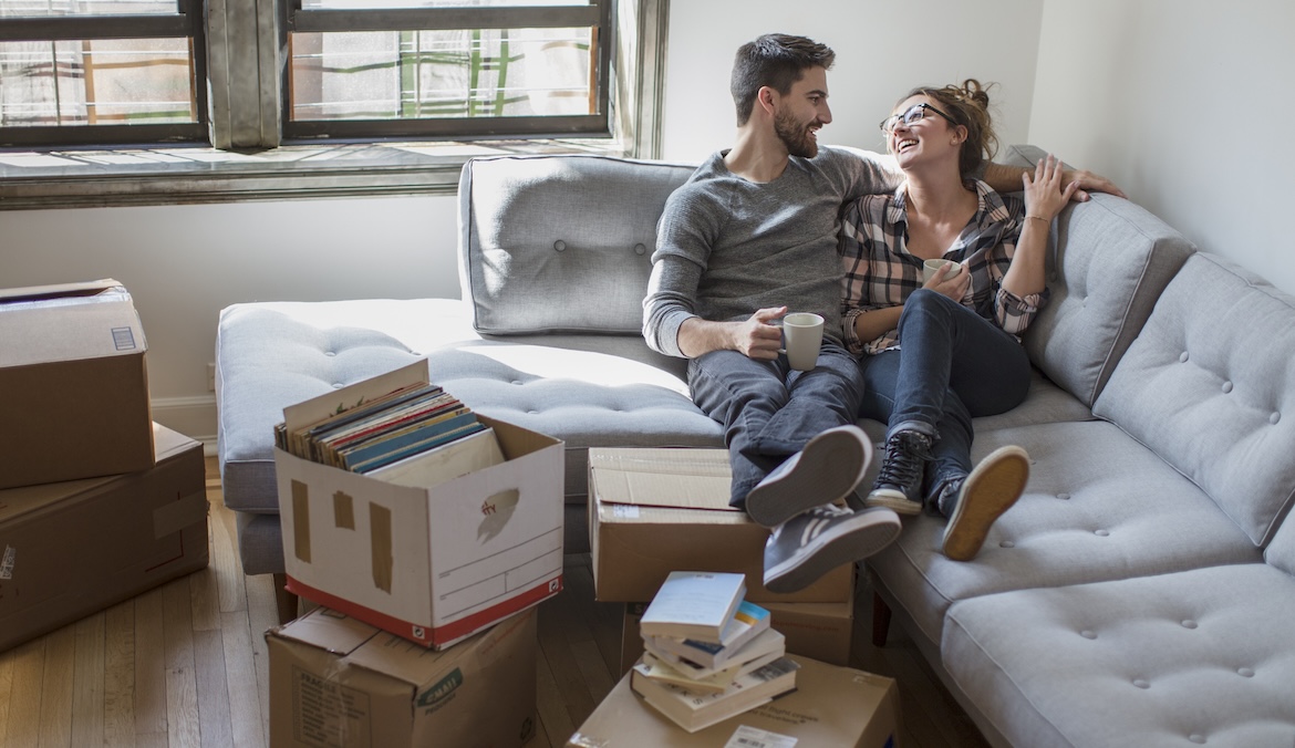 Featured image for Yes, Living With a 'Nesting Partner' Is *Way* Different From Having a Roommate