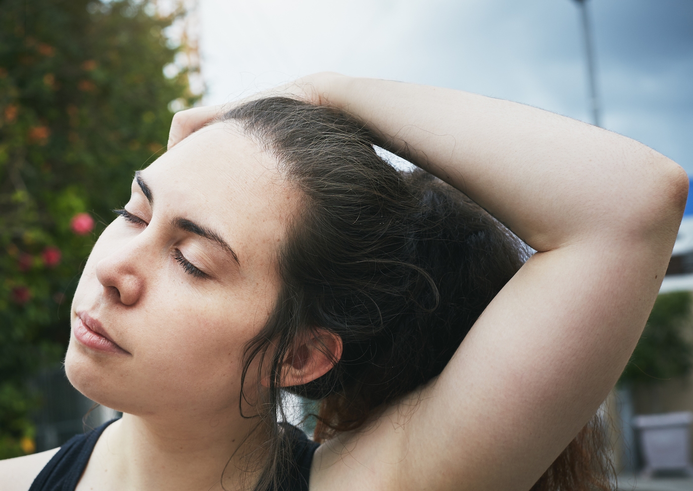 Featured image for The 'Melt Method' Will Decompress Your Neck in 3 Minutes Flat