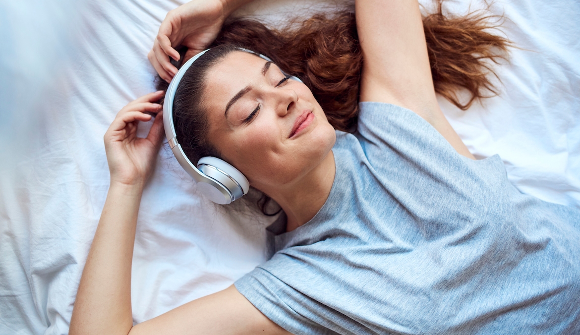 Featured image for 15 Best Audio Erotica Apps and Spicy Stories for Pleasure