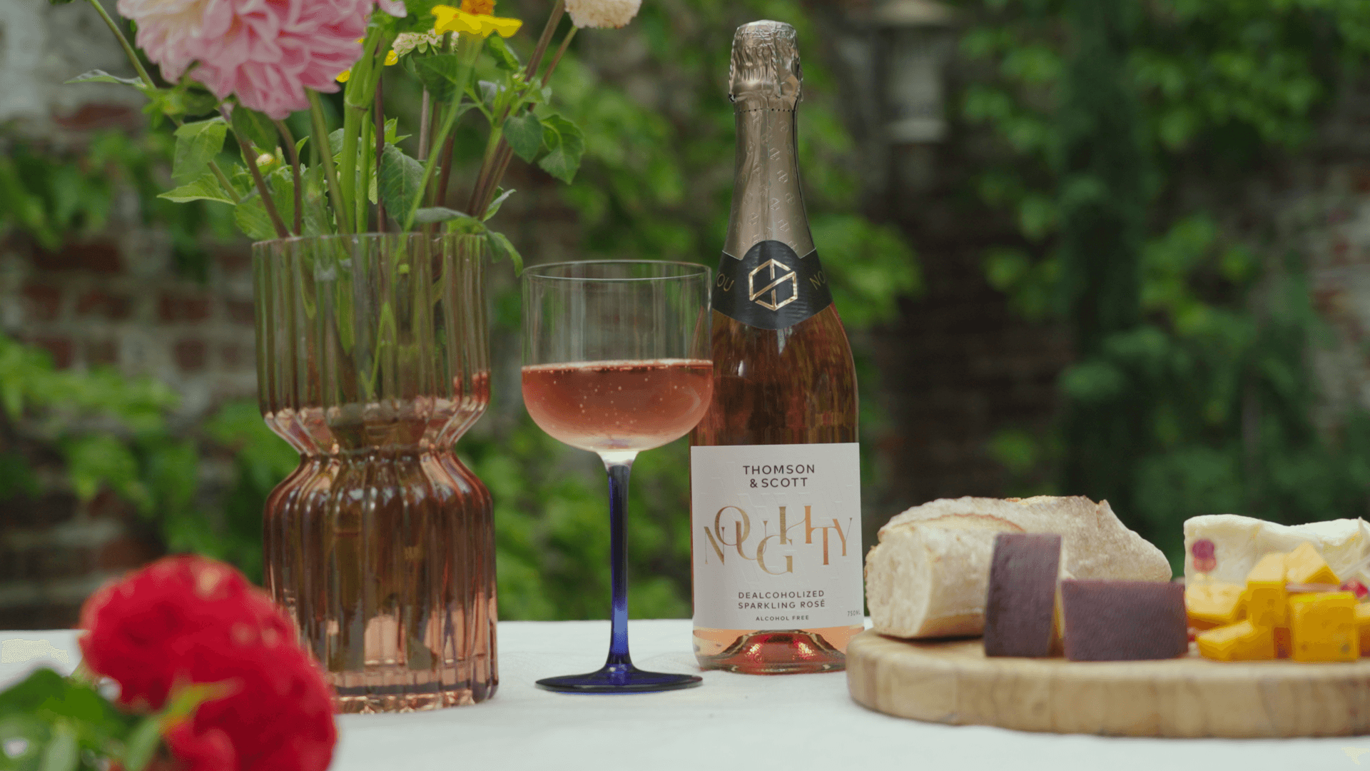 Thomson & Scott's Noughty Alcohol Free Sparkling Rose