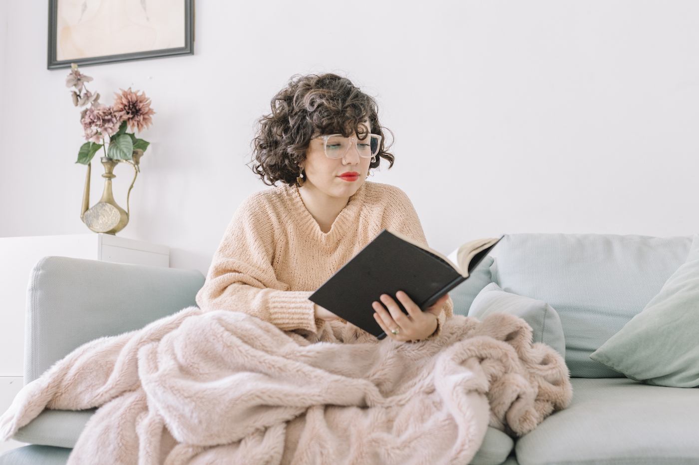 Featured image for Why we idealize the past to only remember the good stuff rather than the whole story