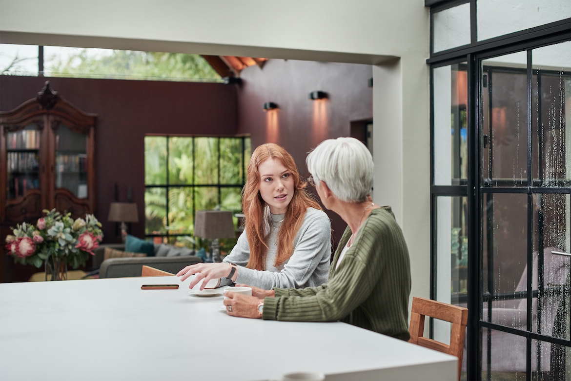 Featured image for 5 Telltale Signs You Grew Up With a Defensive Parent—And How To Handle Them This Holiday Season