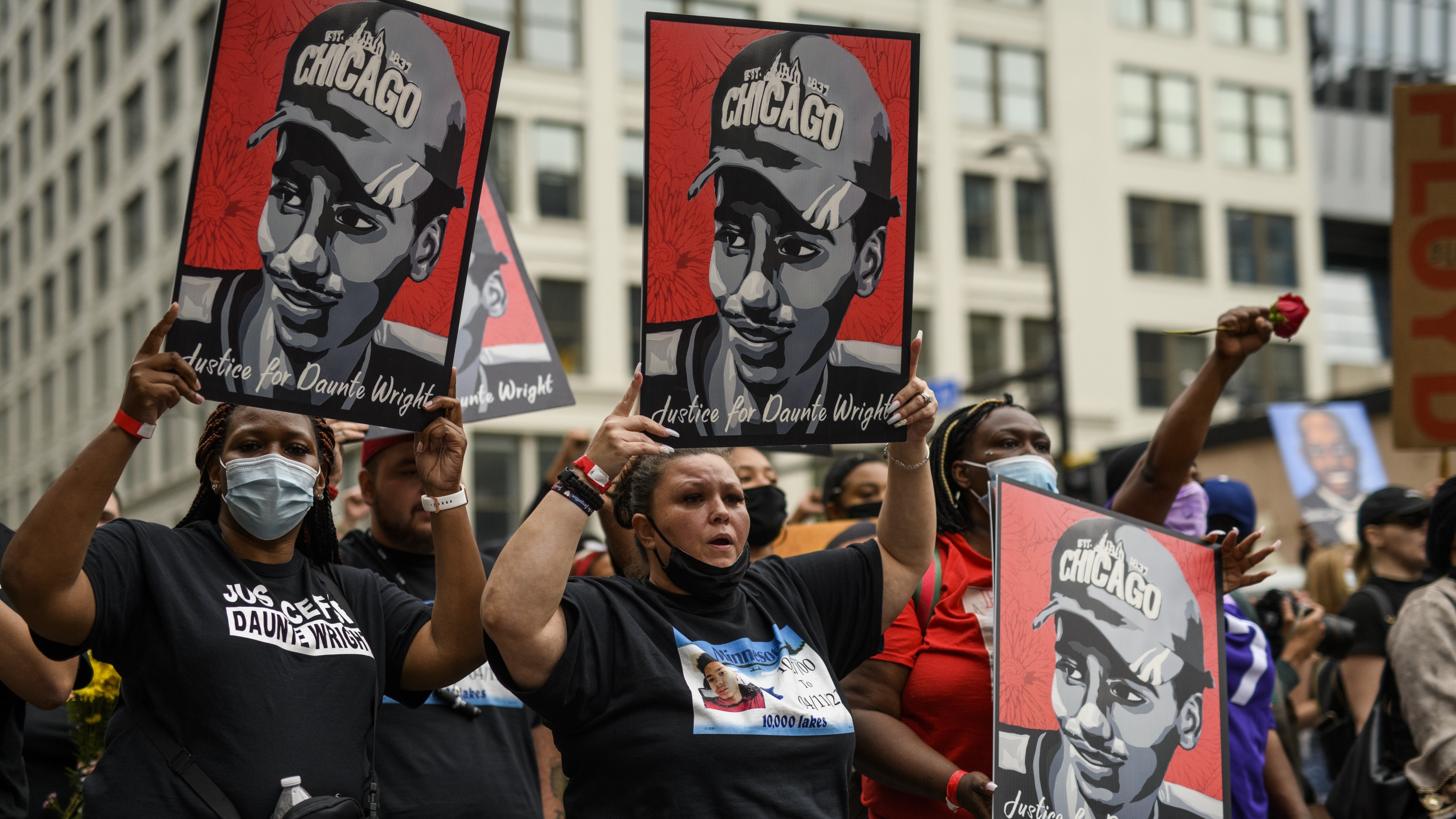 Daunte Wright protesters