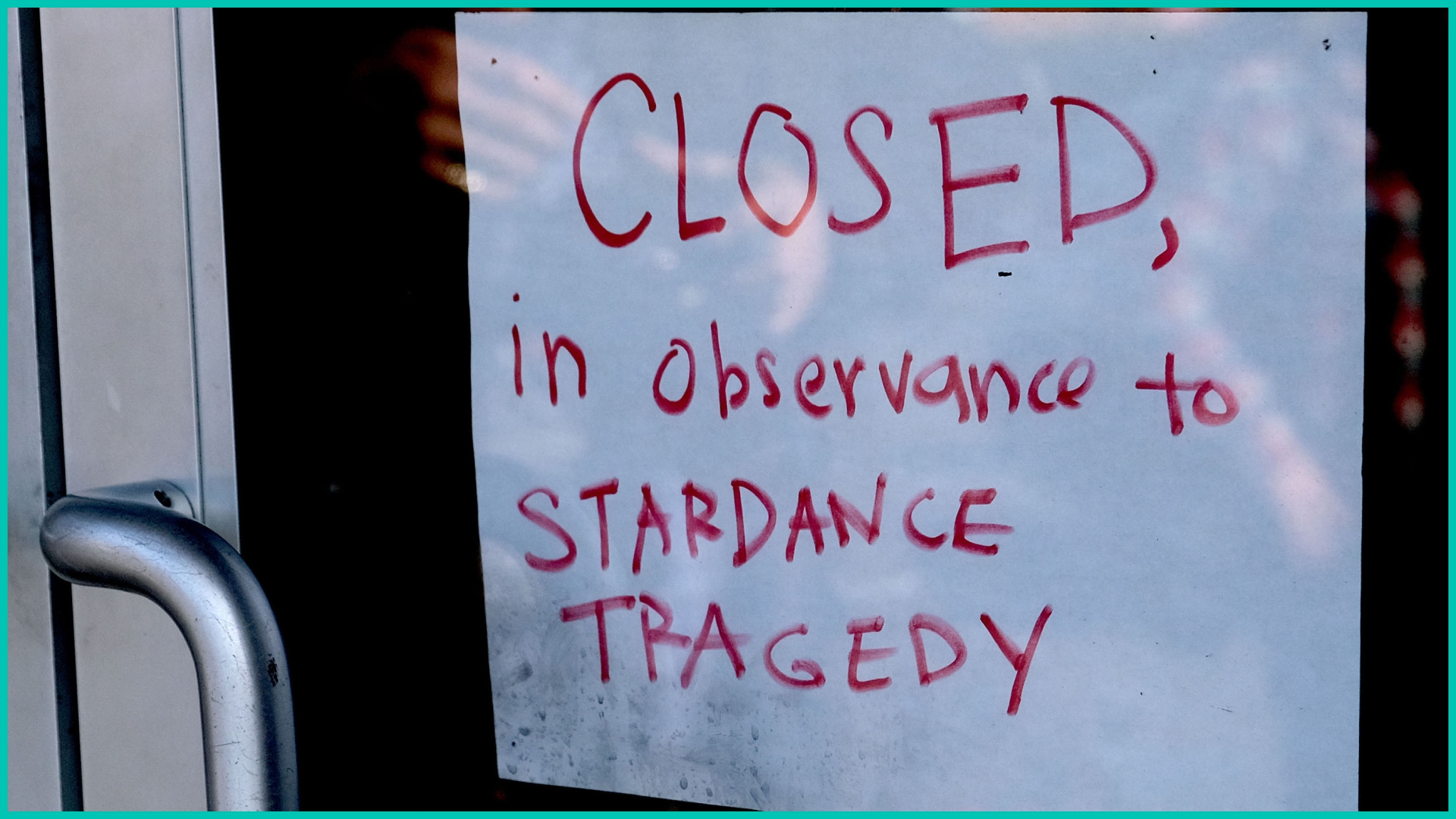 A sign on the door at Lai Lai Ballroom and Studio in Alhambra