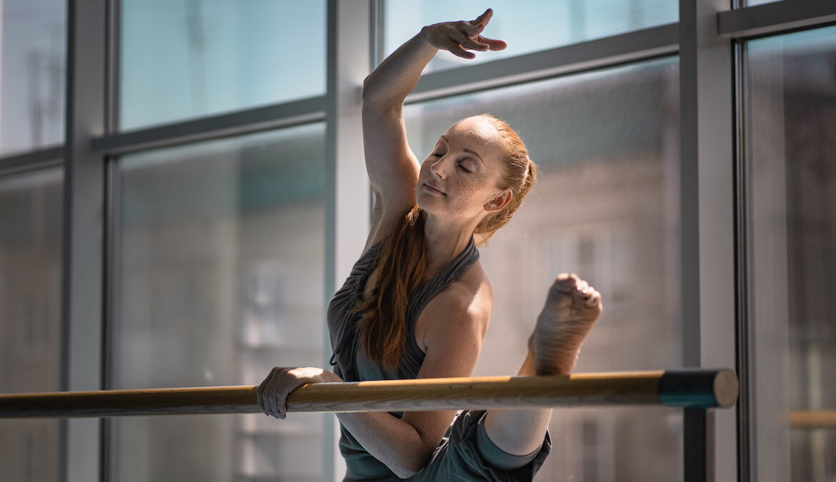 Featured image for I Spent a Week Working Out Like a Professional Ballerina—Here’s What Happened