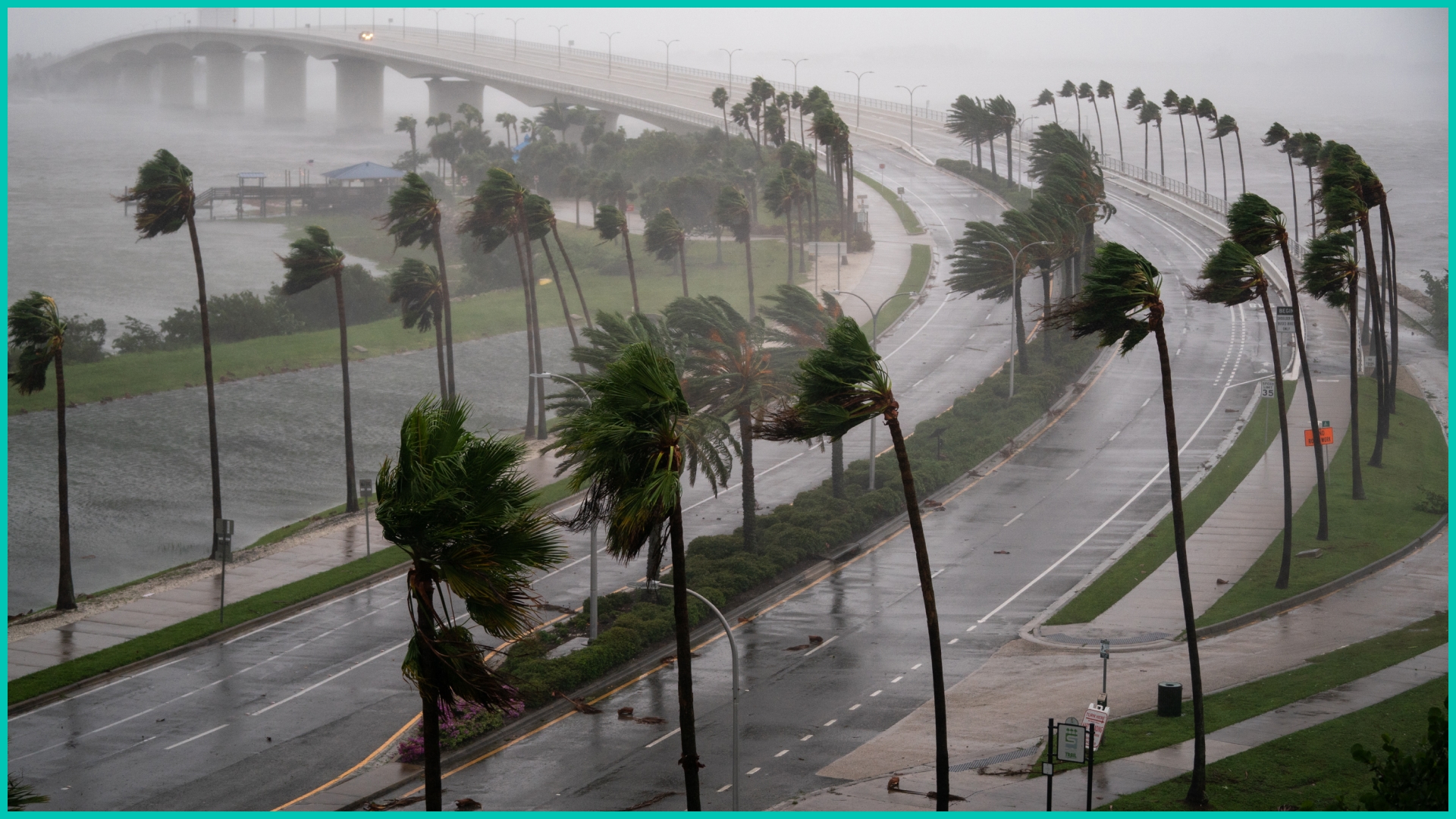 Wind gusts blow across Sarasota Bay as Hurricane Ian churns to the south on September 28, 2022 in Sarasota, Florida.