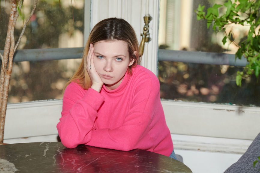 Featured image for Here's how to tell if you're a totally boring person, according to an expert